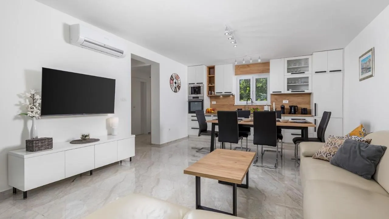 Modern Holiday House Jadranka With Pool Pinezici