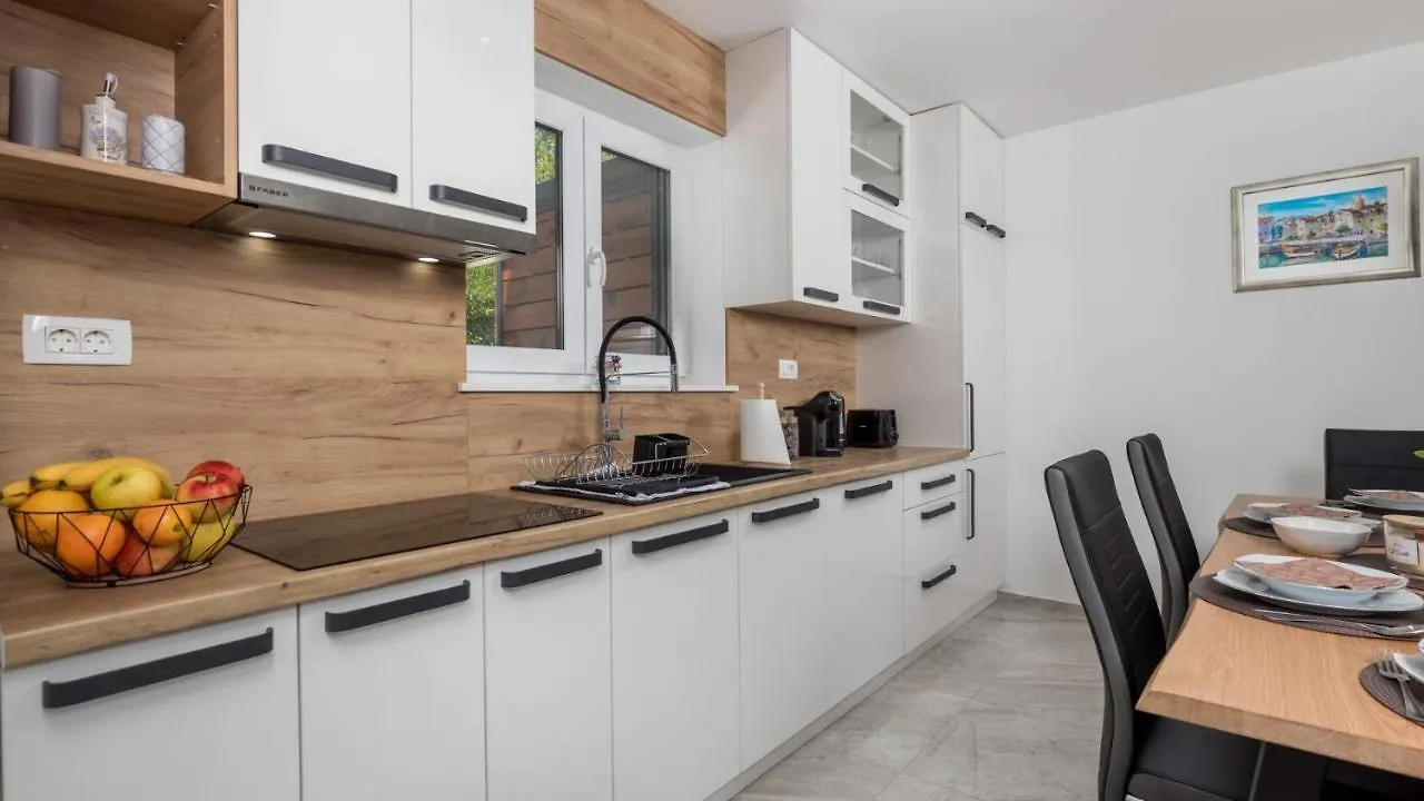 Modern Holiday House Jadranka With Pool Pinezici  Croatia